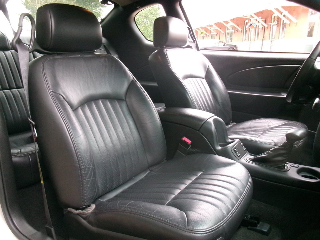 Used 2001 Chevrolet Monte Carlo SS w/ High Sport Appearance Pkg FWD image 16