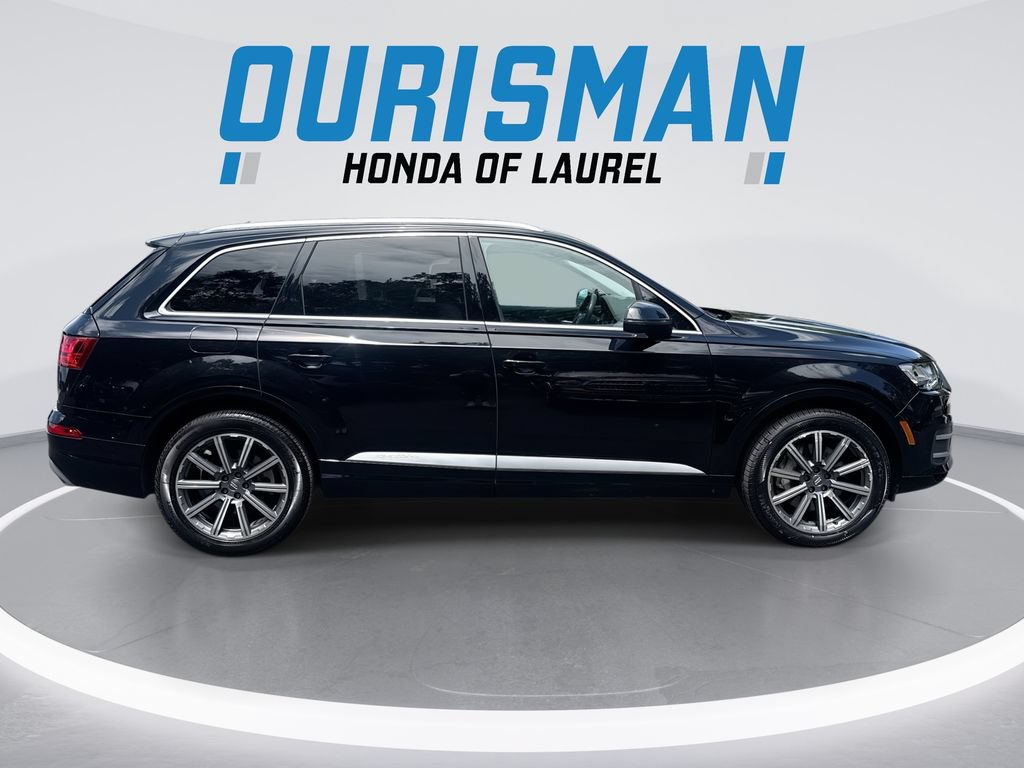 Used 2019 Audi Q7 3.0T Premium Plus w/ Premium Plus Package AWD/4WD image 9