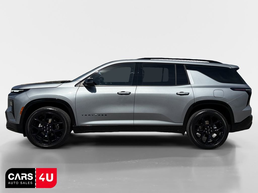 Used 2025 Chevrolet Traverse RS w/ LPO, Floor Liner Package FWD image 4