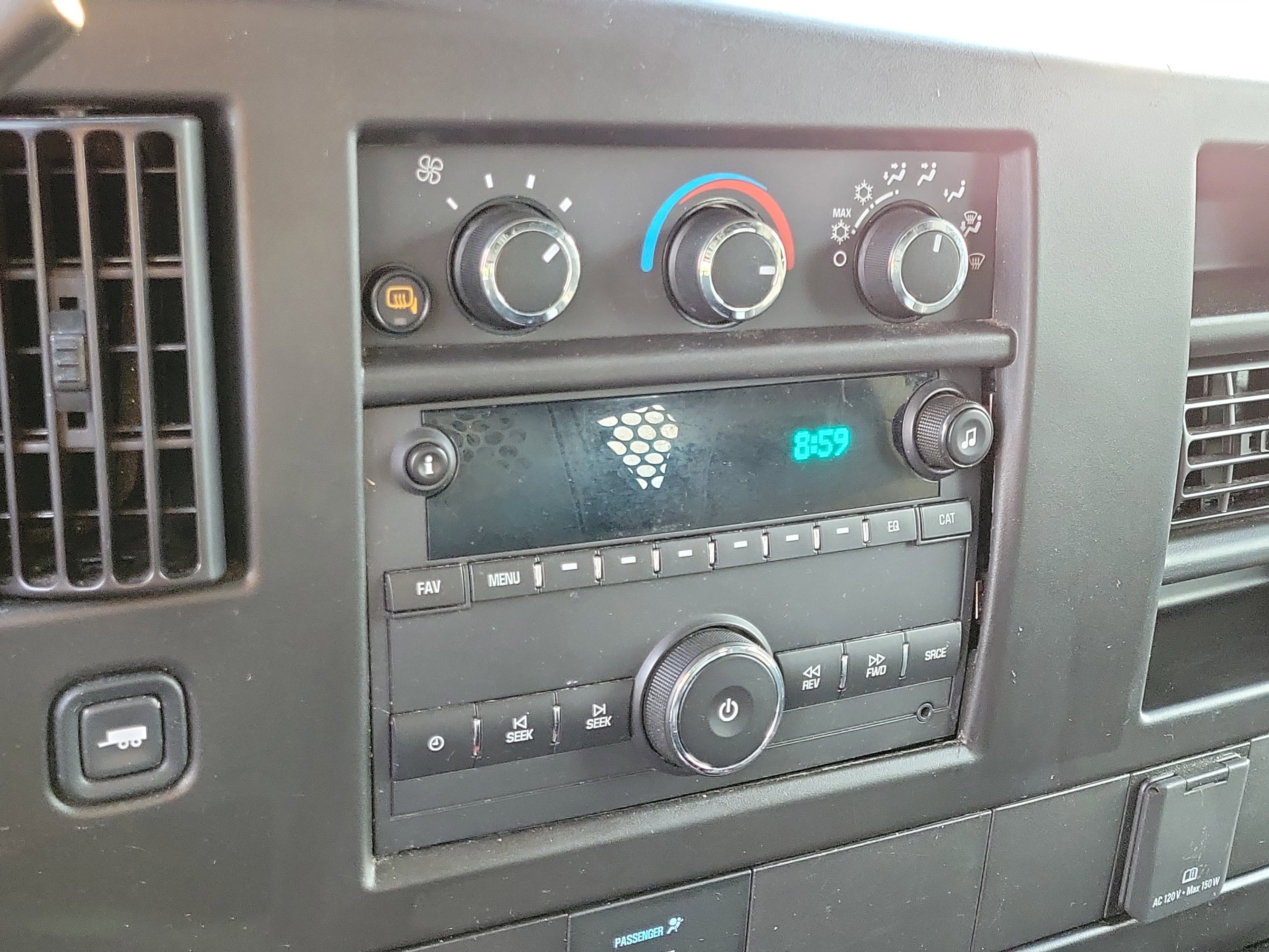 Used 2023 Chevrolet Express 2500 w/ Driver Convenience Package image 26