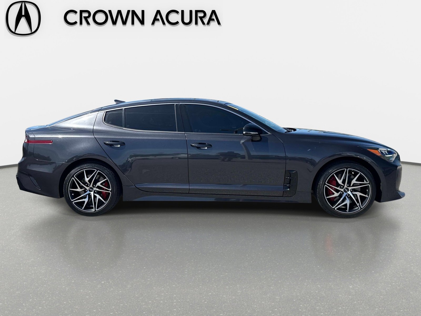 Used 2023 Kia Stinger GT-Line w/ Sun & Sound Package image 6