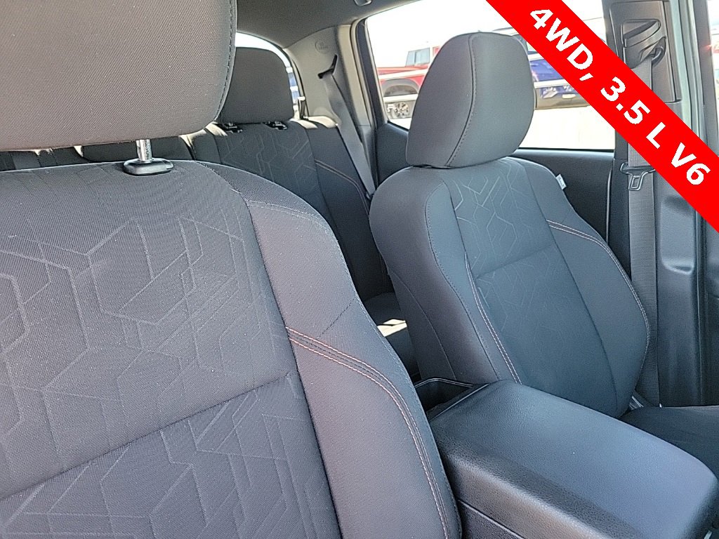 Used 2020 Toyota Tacoma TRD Sport image 40