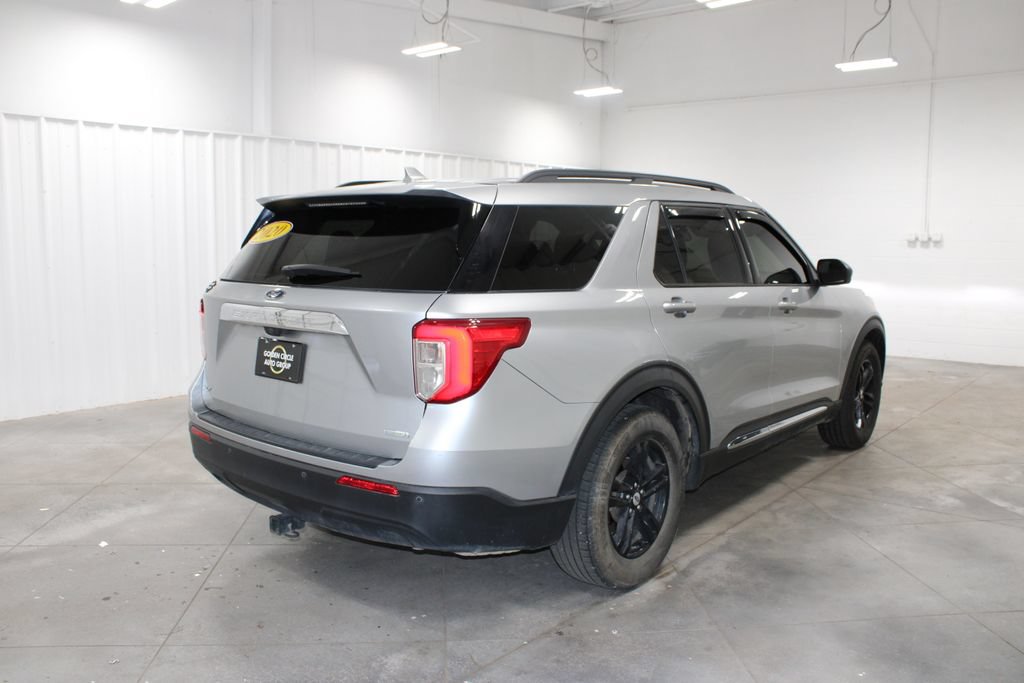 Used 2020 Ford Explorer XLT w/ Comfort Package RWD image 9