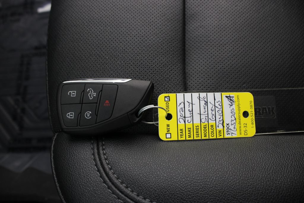 Used 2023 Chevrolet Silverado 1500 LTZ AWD/4WD image 8