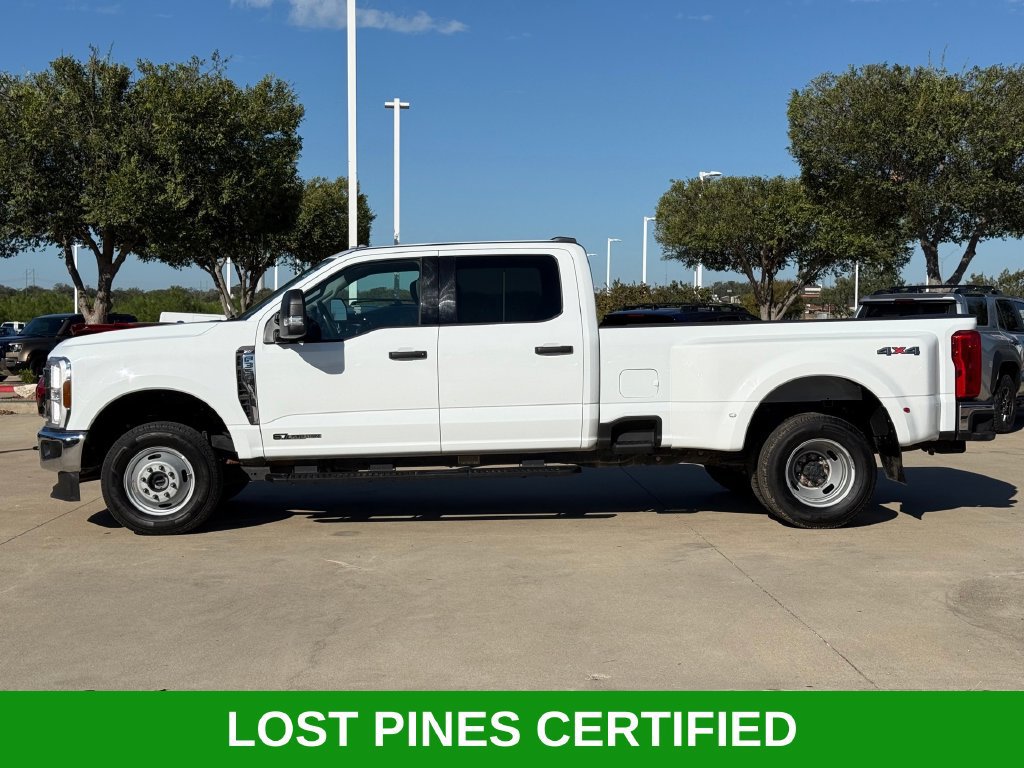 Used 2026 Ford F350 XLT AWD/4WD image 2