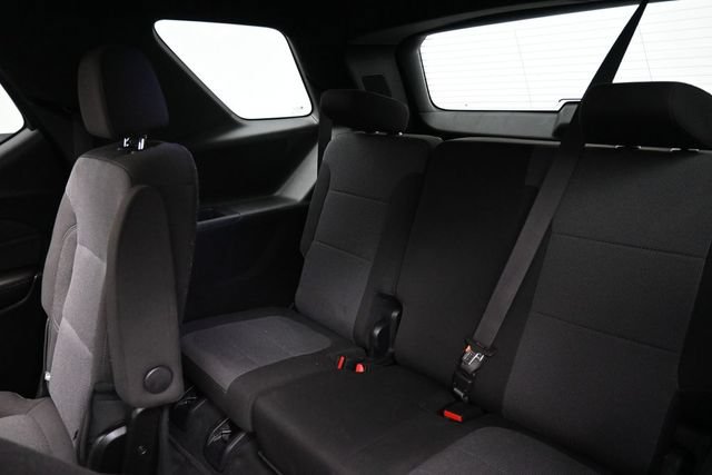 Used 2023 Chevrolet Traverse LT FWD image 21