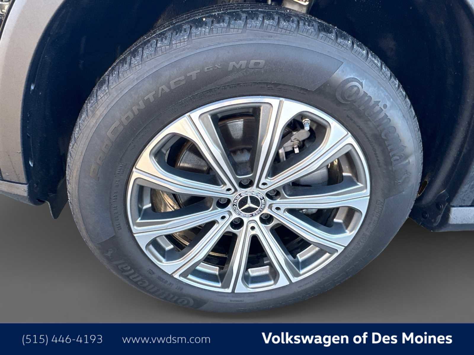 Used 2024 Mercedes-Benz GLC 300 4MATIC image 8