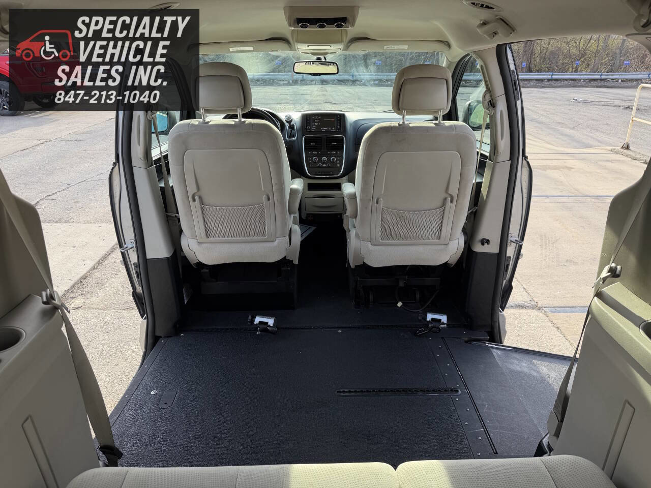 Used 2016 Dodge Grand Caravan SE w/ Quick Order Package 29E SE image 23