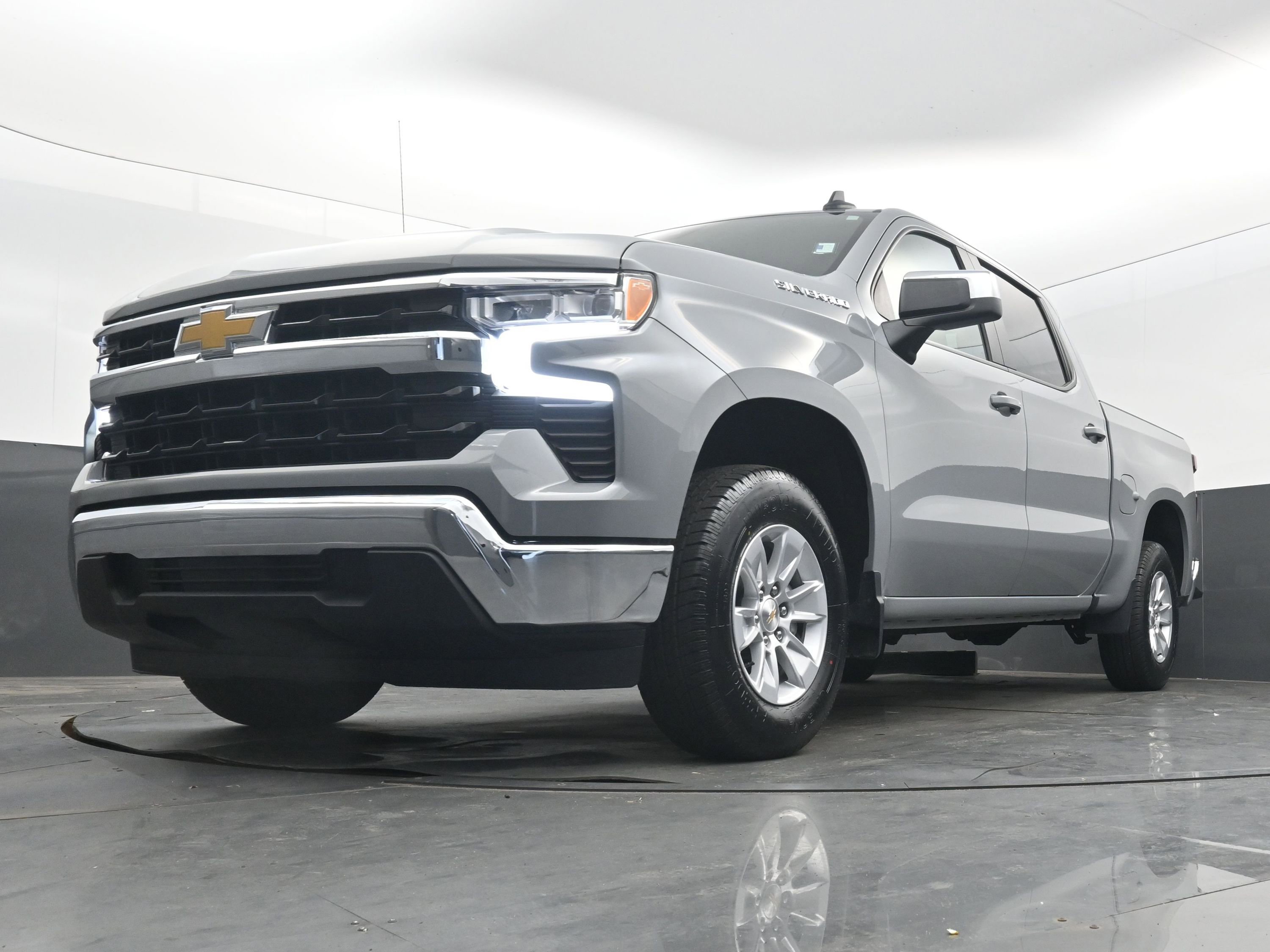 Used 2024 Chevrolet Silverado 1500 LT w/ Protection Package image 24
