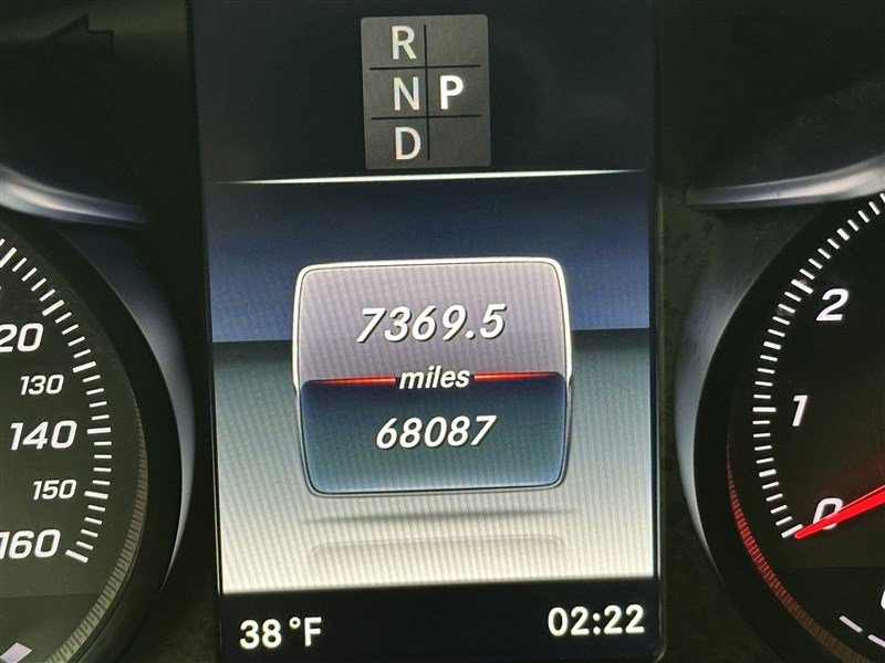 Used 2019 Mercedes-Benz GLC 300 4MATIC w/ AMG Line image 24