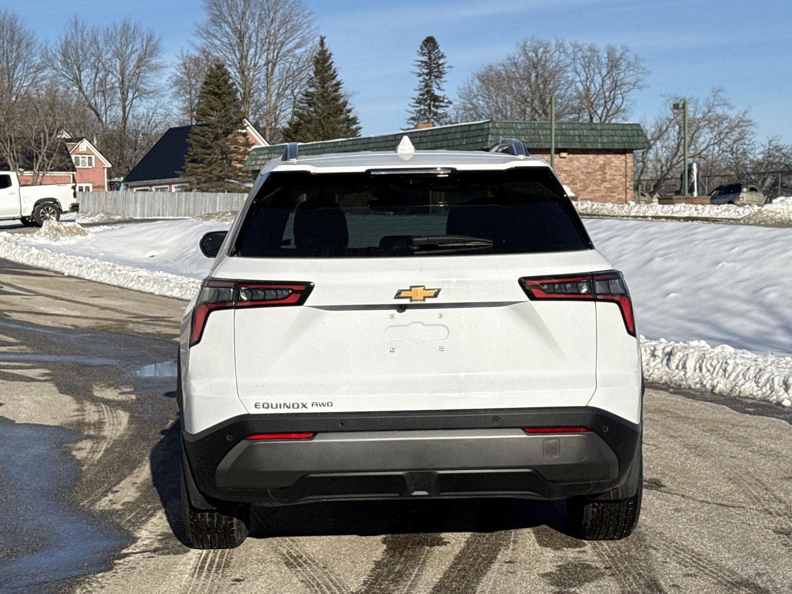 New 2026 Chevrolet Equinox LT w/ Convenience Package II image 6