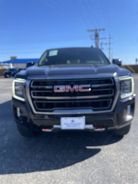 Used 2024 GMC Yukon AT4 w/ AT4 Premium Plus Package image 1