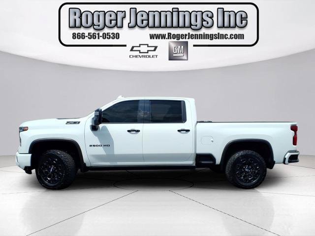 Used 2024 Chevrolet Silverado 2500 LTZ w/ LTZ Plus Package AWD/4WD image 2