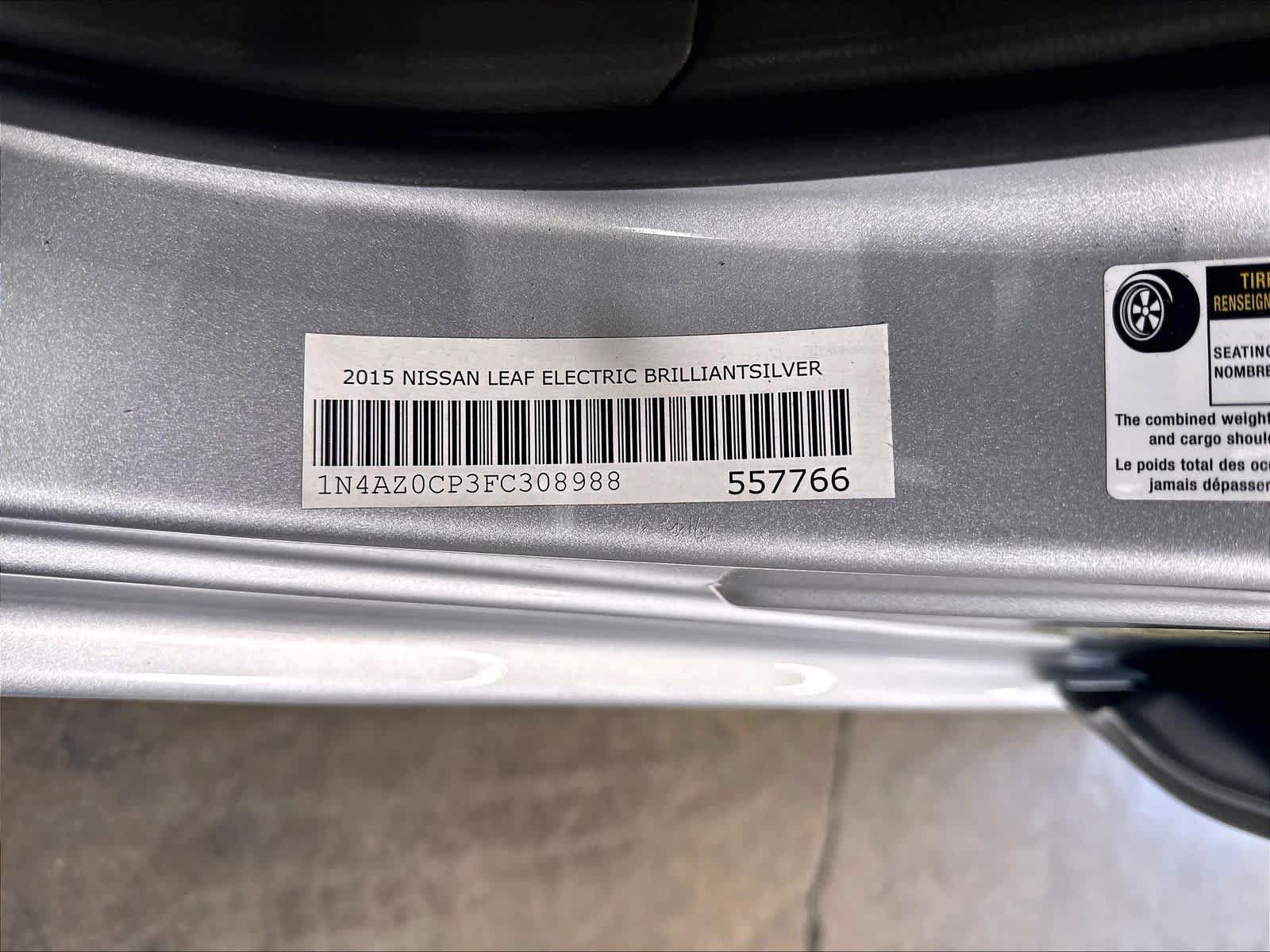 Used 2015 Nissan Leaf SV w/ LED & Quick Charge Package FWD image 33