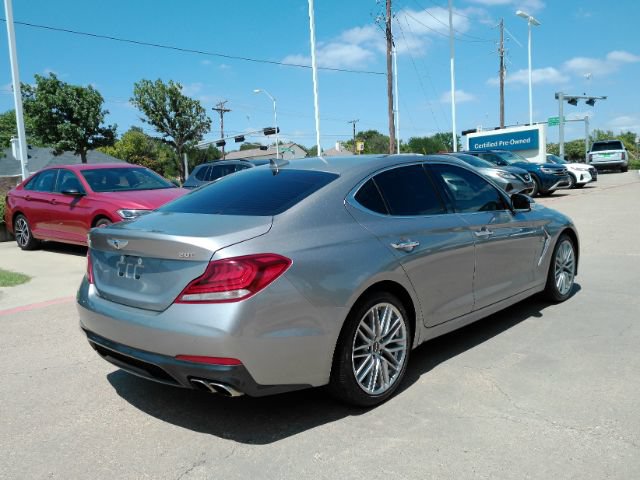 Used 2020 Genesis G70 2.0T w/ Elite Package RWD image 8