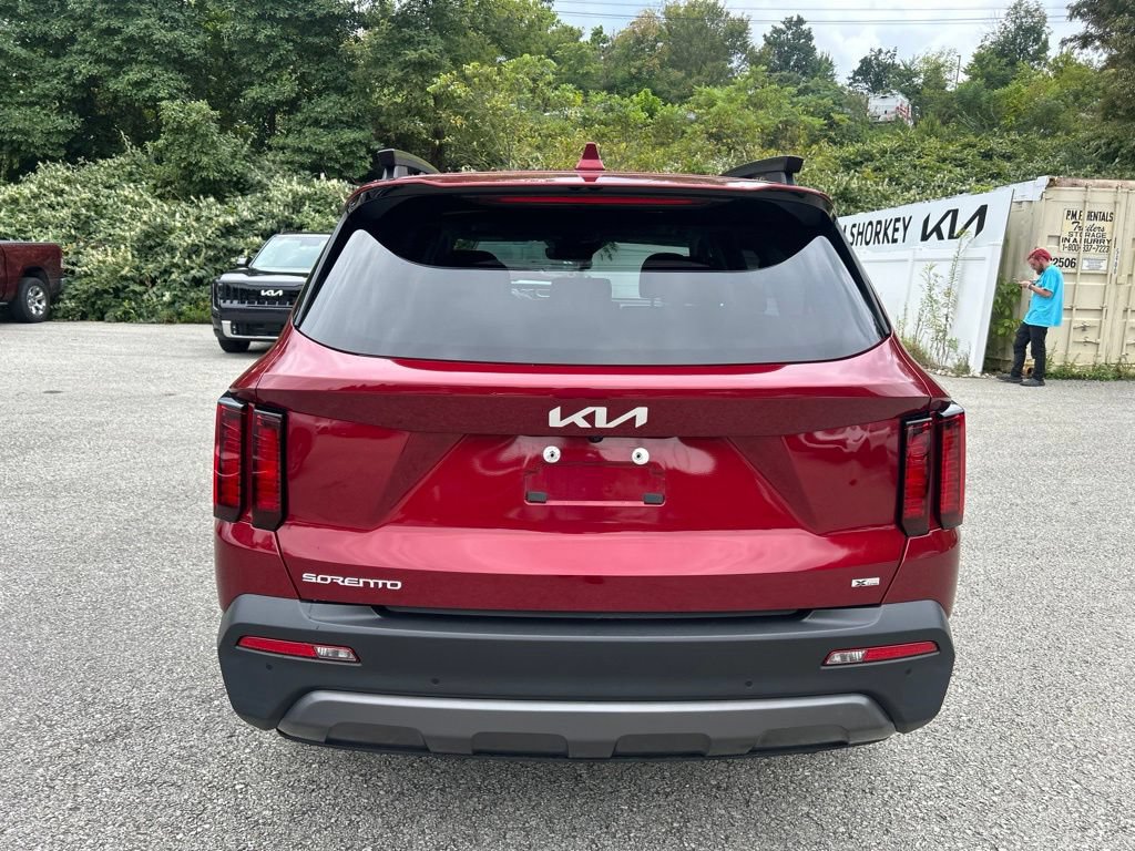 Certified 2023 Kia Sorento S w/ Panoramic Sunroof Package AWD/4WD image 8
