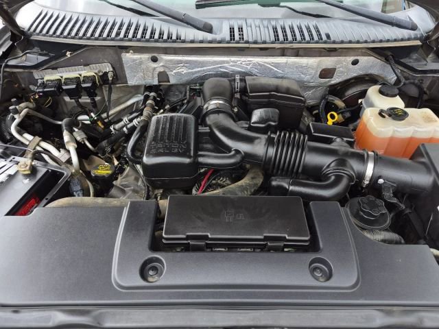 Used 2013 Ford Expedition EL Limited image 32