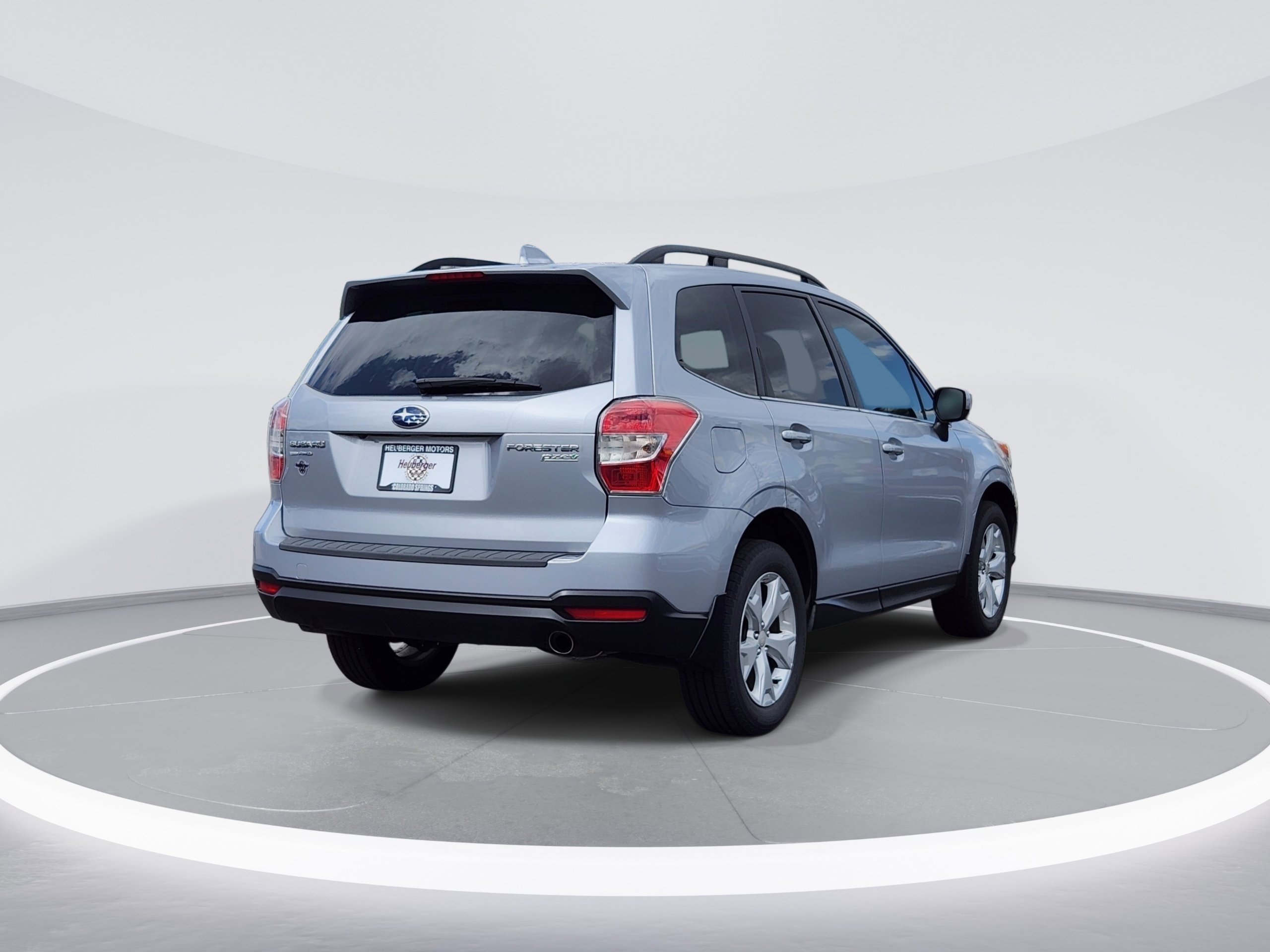 Used 2016 Subaru Forester 2.5i Limited AWD/4WD image 5