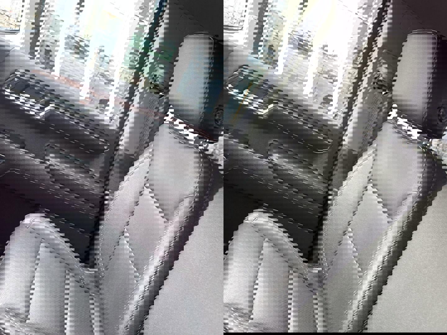 Used 2022 GMC Sierra 1500 SLT w/ X31 Off-Road Package image 26