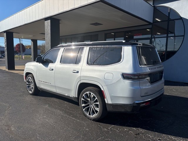 Used 2024 Jeep Grand Wagoneer Series III w/ Rear Seat Video Group 1 image 5