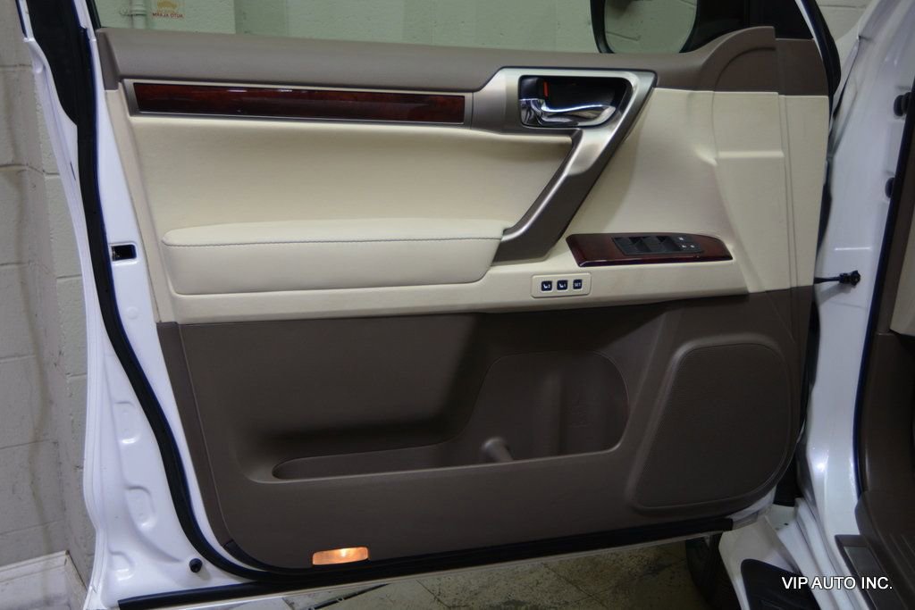 Used 2011 Lexus GX 460 Premium image 7
