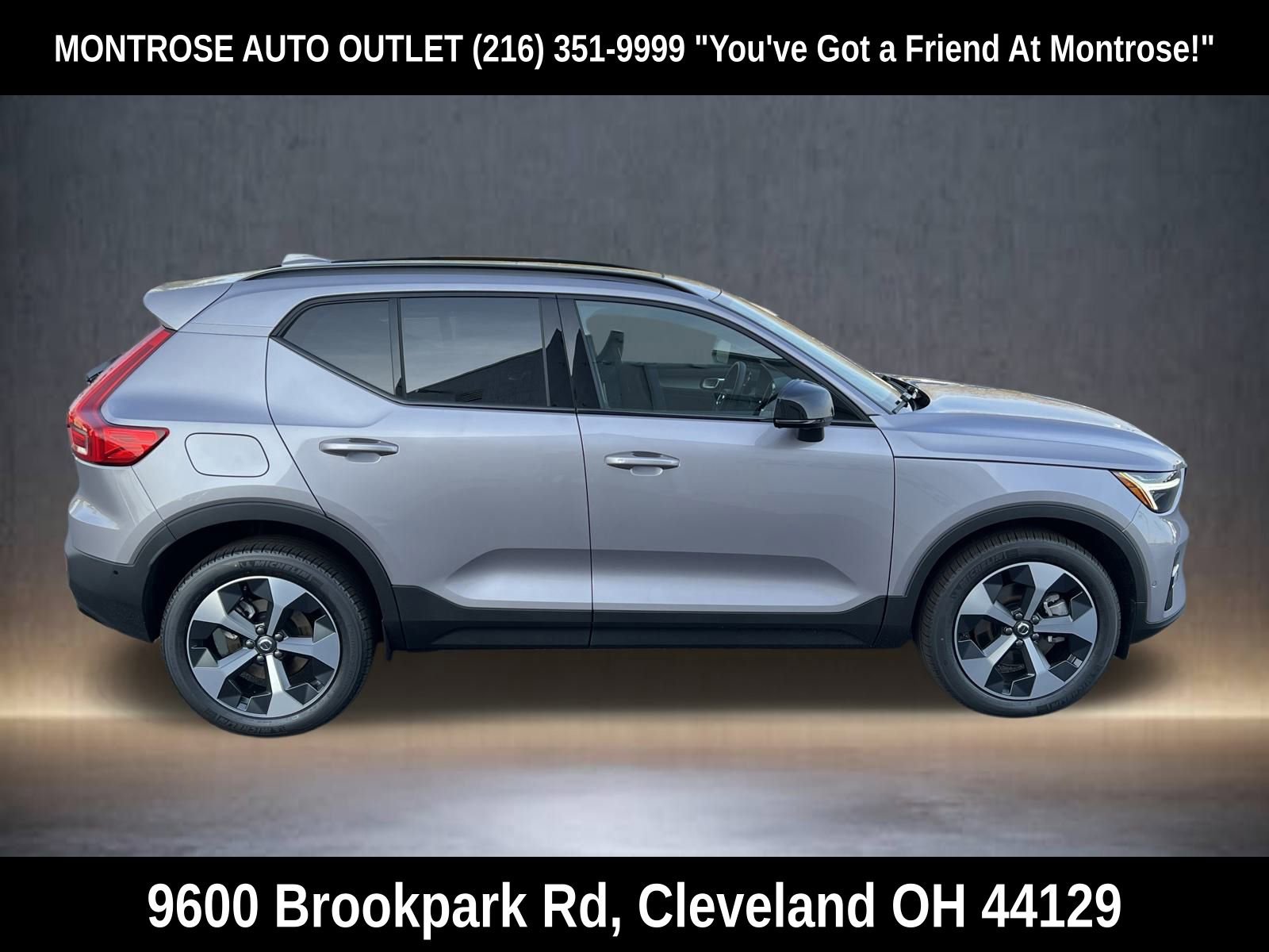 New 2026 Volvo XC40 B5 Plus w/ Protection Package Premier image 6