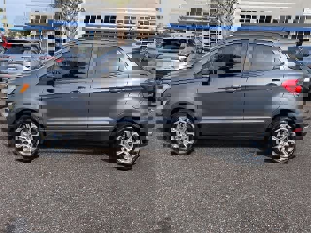 Used 2020 Ford EcoSport SE w/ SE Convenience Package image 5