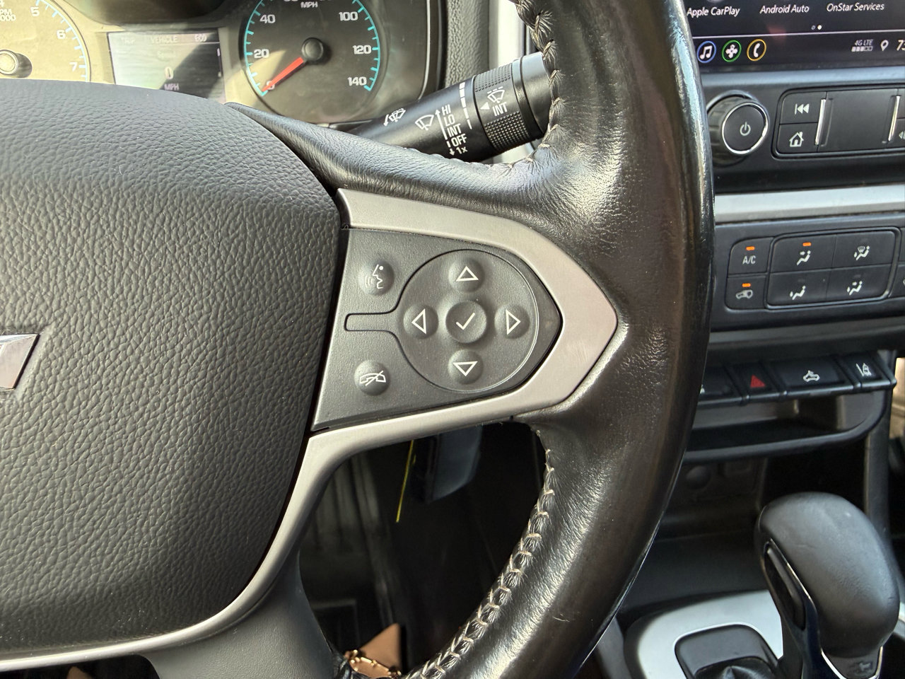 Used 2022 Chevrolet Colorado LT w/ Fleet Safety Package image 19