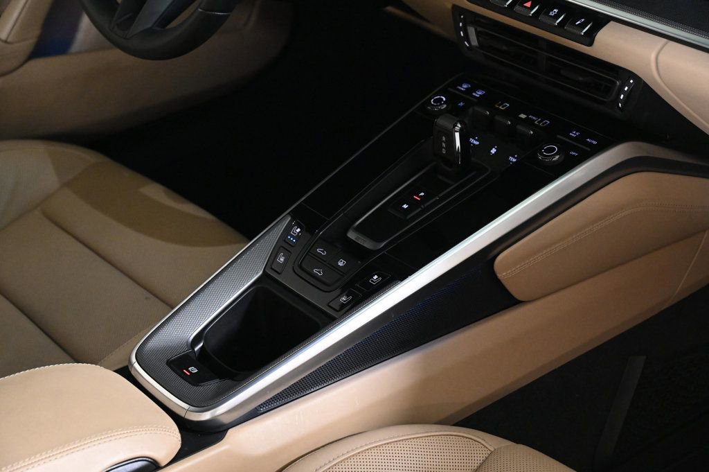 Used 2023 Porsche 911 Carrera image 23