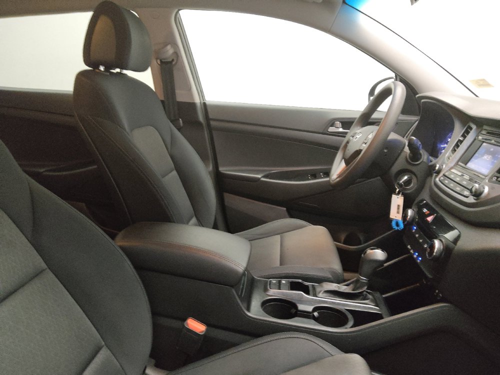 Used 2016 Hyundai Tucson SE w/ Option Group 02 FWD image 21