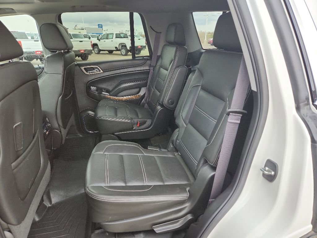 Certified 2016 GMC Yukon Denali w/ Open Road Package AWD/4WD image 38