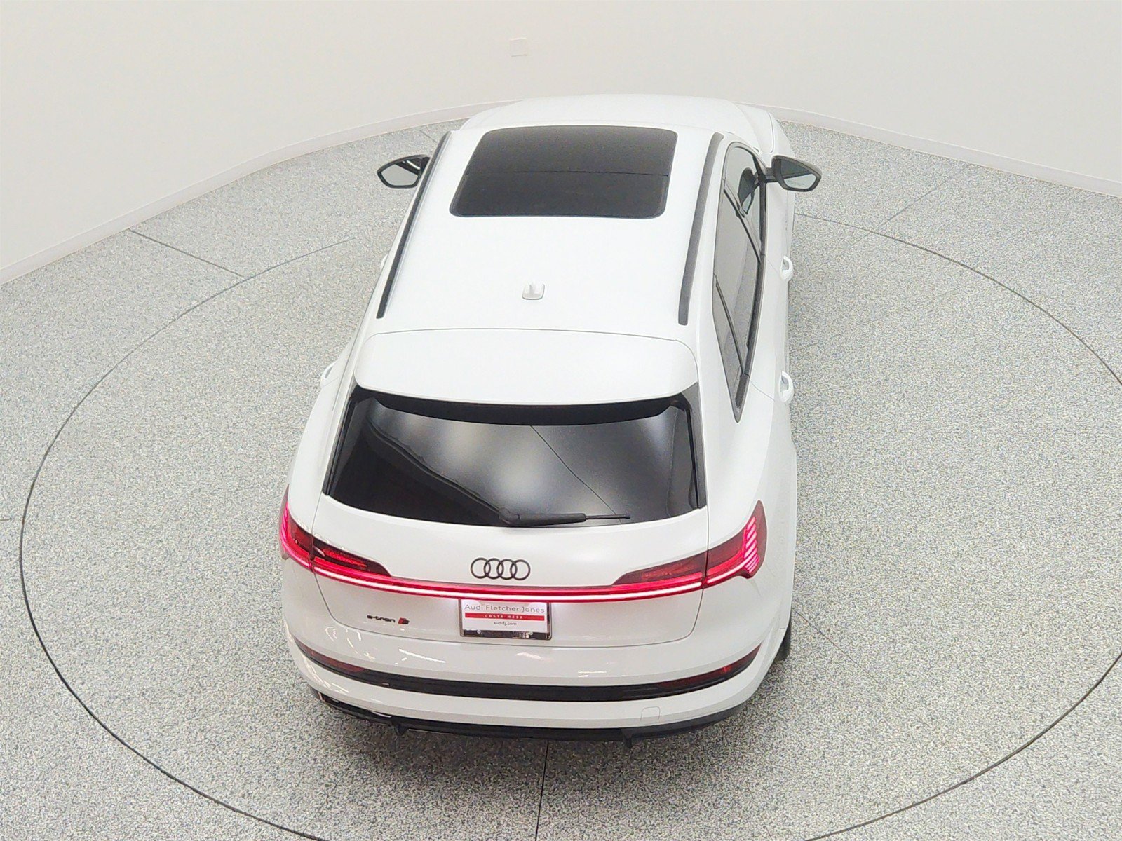 Used 2023 Audi e-tron S Premium Plus w/ Black Optic Package AWD/4WD image 27