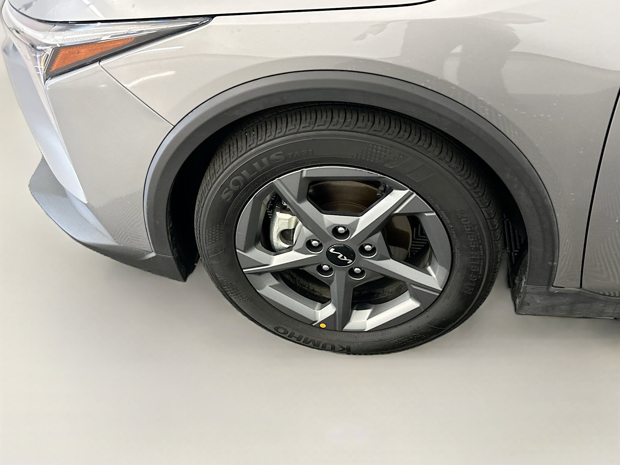 Used 2025 Kia K4 LXS image 11