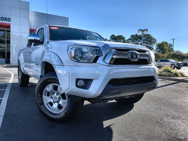 Used 2014 Toyota Tacoma 4x4 Double Cab w/ TRD Off-Road Package image 2