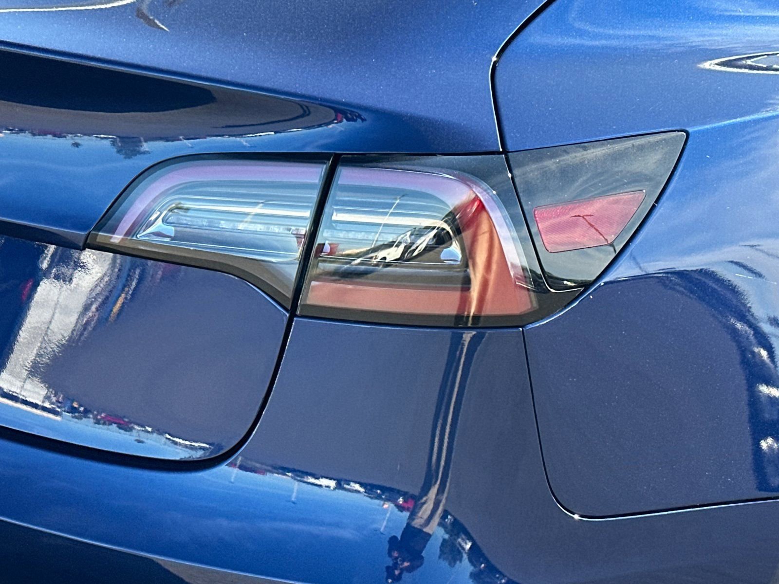 Used 2023 Tesla Model 3 Standard Range image 24