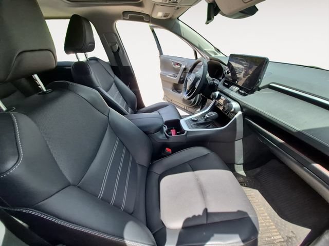 Used 2024 Toyota RAV4 Limited w/ Weather Package AWD/4WD image 14