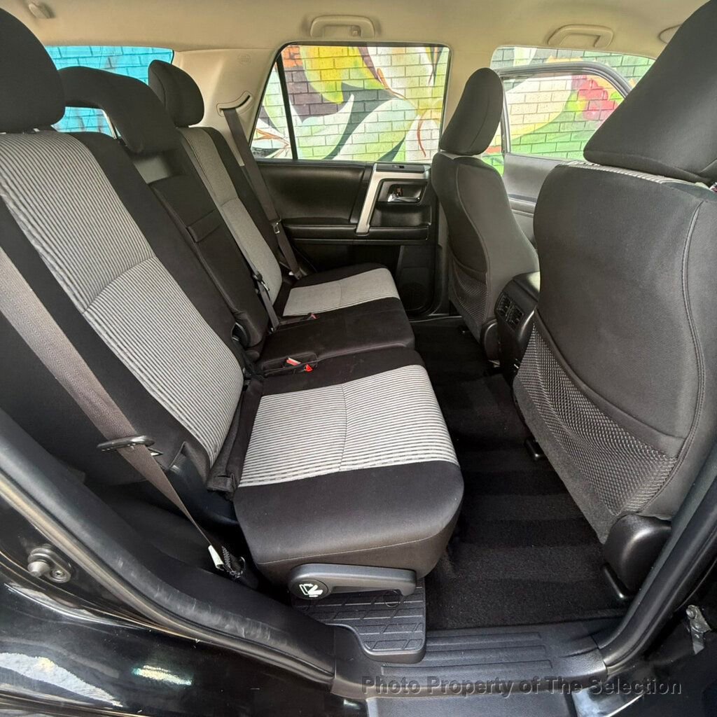 Used 2016 Toyota 4Runner SR5 image 45