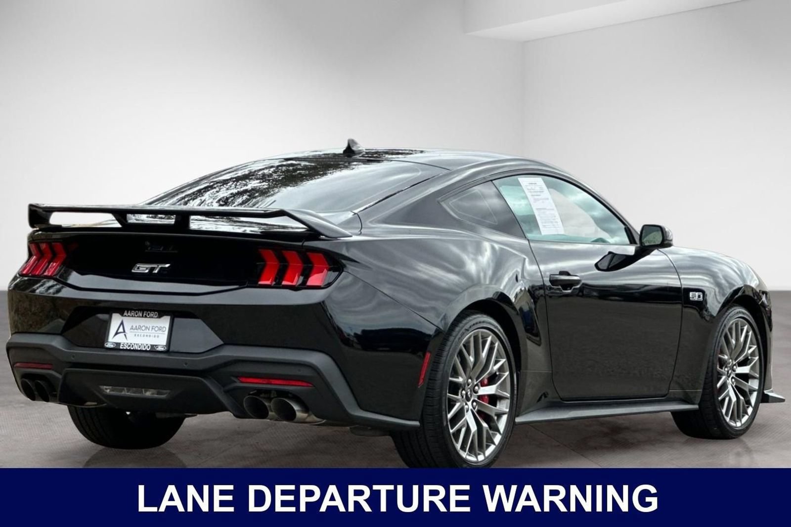 Used 2024 Ford Mustang GT Premium RWD image 5