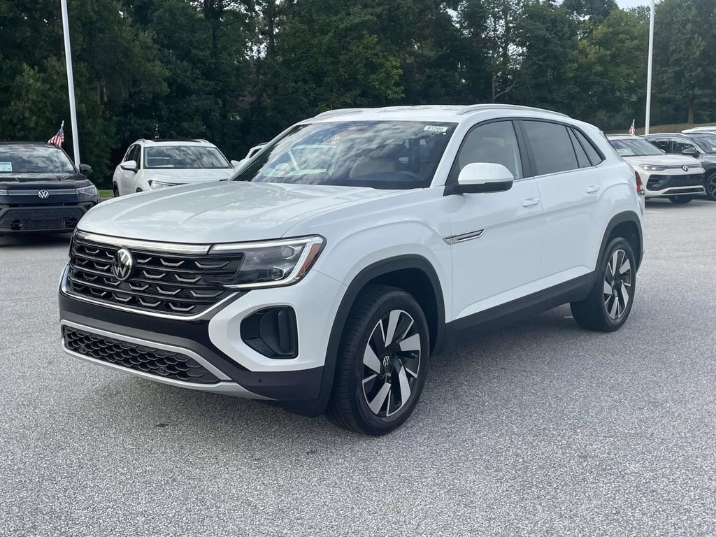 New 2026 Volkswagen Atlas Cross Sport SE FWD image 3