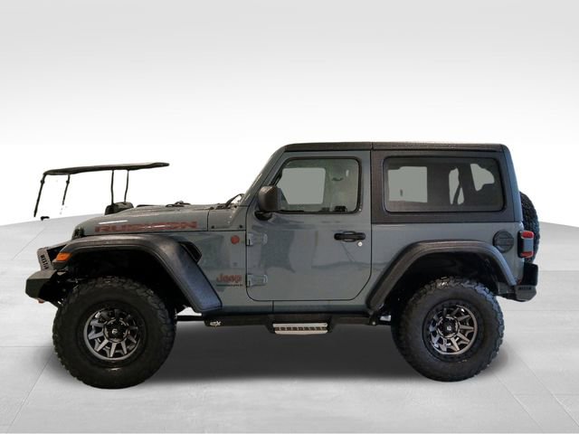 Used 2024 Jeep Wrangler Rubicon w/ Technology Group image 2