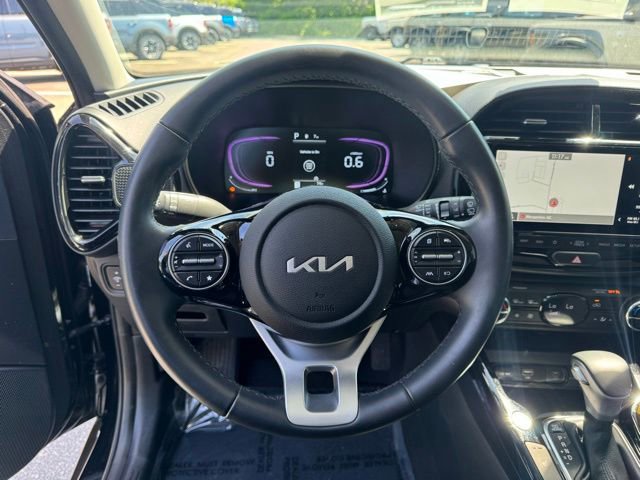 Used 2024 Kia Soul EX FWD image 19