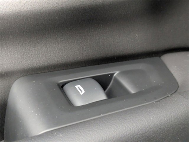 Used 2021 GMC Yukon XL SLT w/ SLT Premium Package image 28