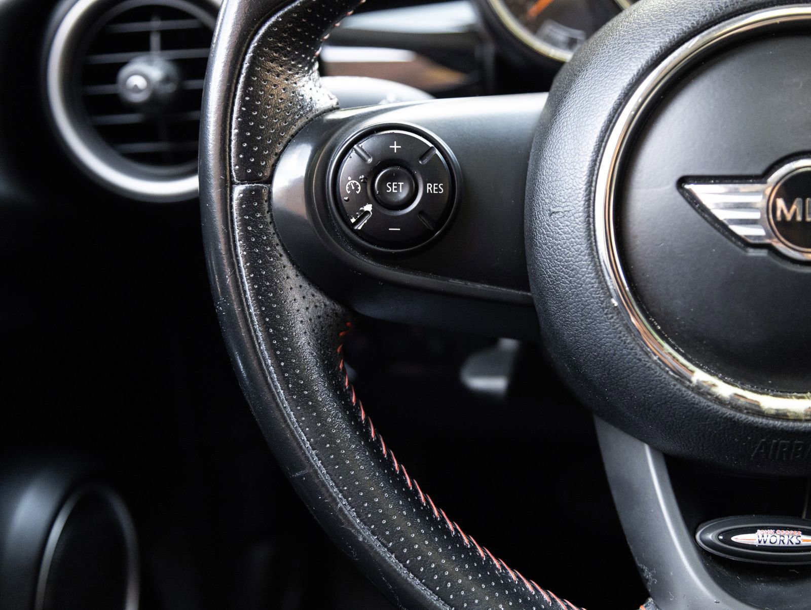 Used 2015 MINI Cooper S FWD image 16