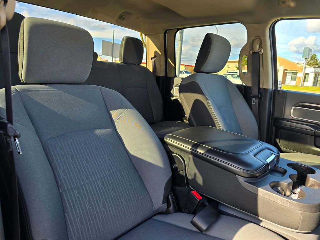 Used 2019 RAM 2500 Big Horn AWD/4WD image 10
