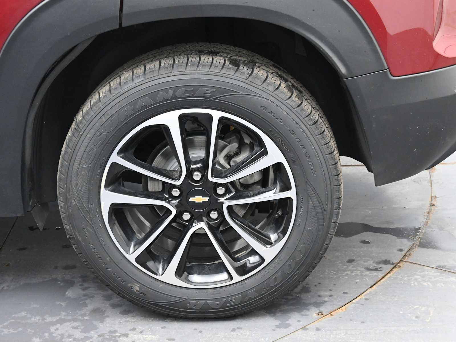 Used 2024 Chevrolet TrailBlazer LT w/ Convenience Package image 5