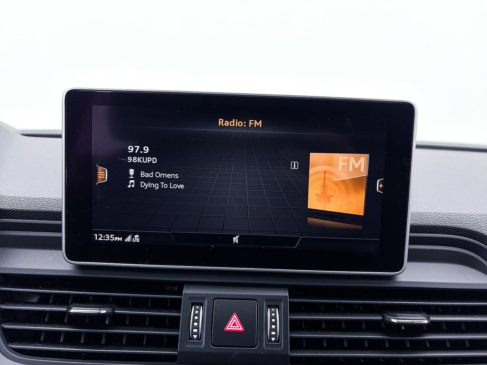 Used 2018 Audi Q5 Prestige w/ Prestige Package image 23