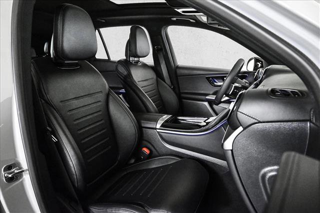 Used 2026 Mercedes-Benz GLC 300 4MATIC image 21