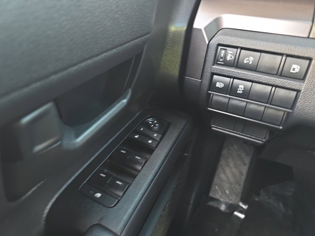 Certified 2025 Toyota 4Runner SR5 image 23