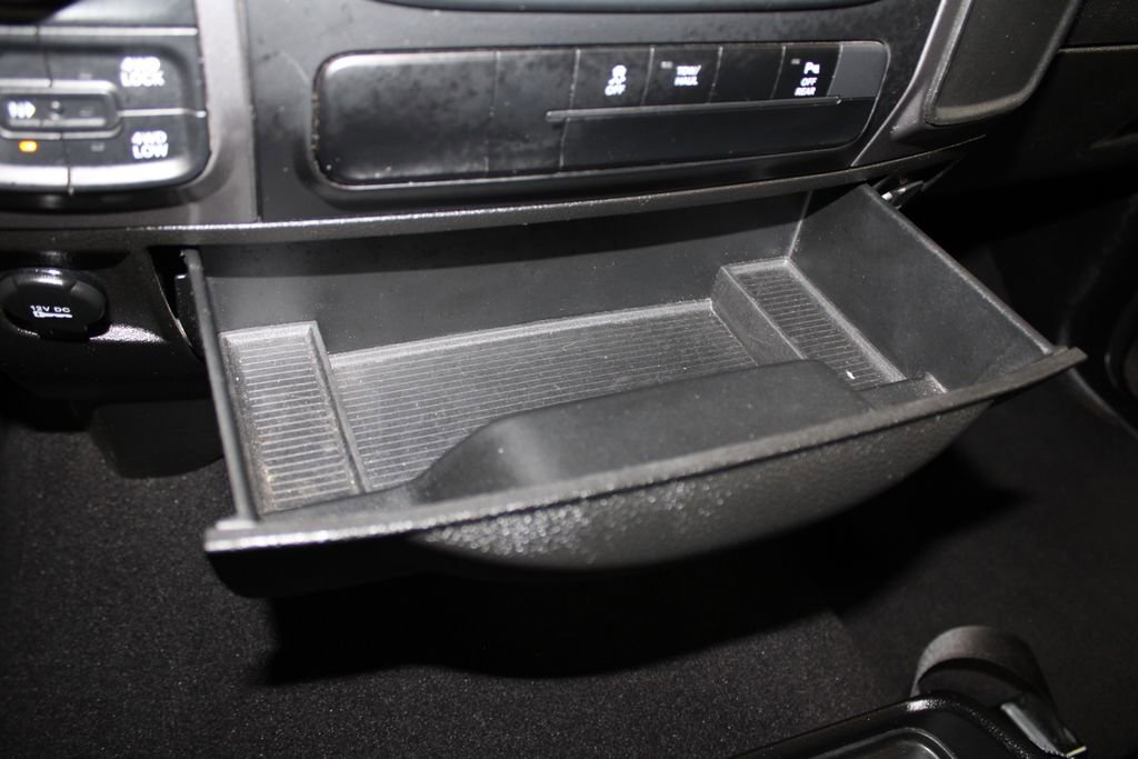 Used 2024 RAM 1500 Classic Warlock image 49