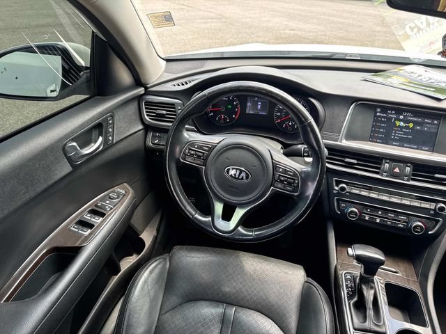 Used 2018 Kia Optima EX w/ Premium Package FWD image 17